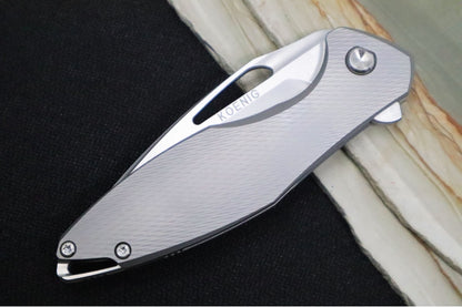 Koenig Mini Arius - Standard with Corda Patterned Handle - Stonewashed Blade with Polished Flats - Silver Spacer (Gen 1)