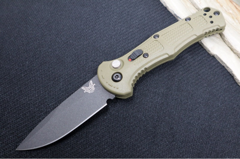 Benchmade 9570BK-1 Mini Claymore AUTO Folding Knife 3 CPM-D2 Cobalt Black  Drop Point Plain Blade, Desert Tan Grivory Handles - KnifeCenter