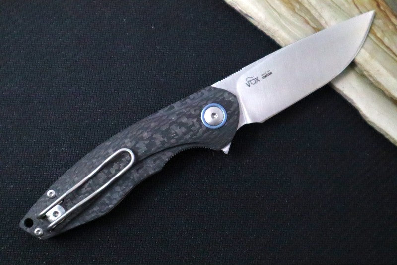 Maniago Knife Makers Timavo - Satin Drop Point Blade / M390 Steel / Black Carbon Fiber Handle