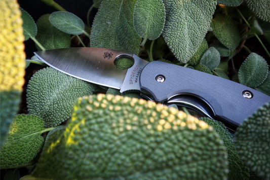 The Top 5 knives for Camping 2