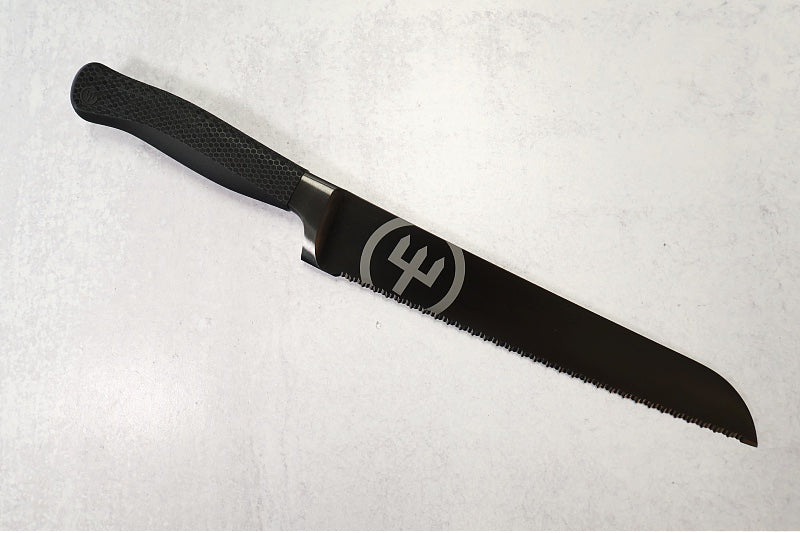 Wusthof Performer - 9" Double Serrated Bread Knife - Fully forged German stainless steel (X50 CrMoV 15) - Diamond-like Carbon (DLC) Coated Finish - Made in Solingen, Germany