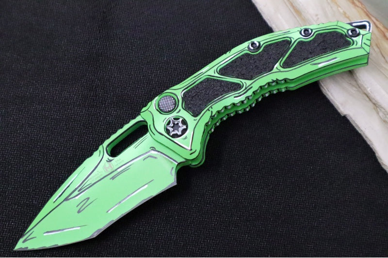 Heretic Knives Medusa Auto Limited Edition - Recurve Cerakoted & Hand Painted Blade / Toxic Green Cerakoted Aluminum Handle with Black Grip Inlays / CPM-Magnacut Steel H012-CS-TX - Northwest Knives