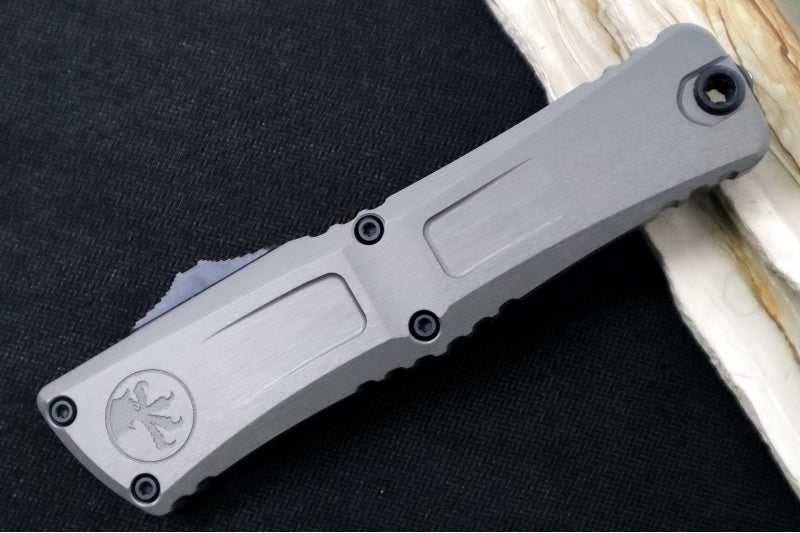 Microtech Combat Troodon OTF Gen III - Black Finish / Tanto Blade / Natural Clear Anodized Aluminum Handle 1144-1NC