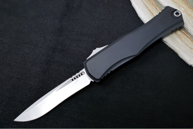 Microtech Hera II OTF - Recurve Blade / Stonewash Finish / Black Anodized Aluminum Handle 1705-10 - Northwest Knives