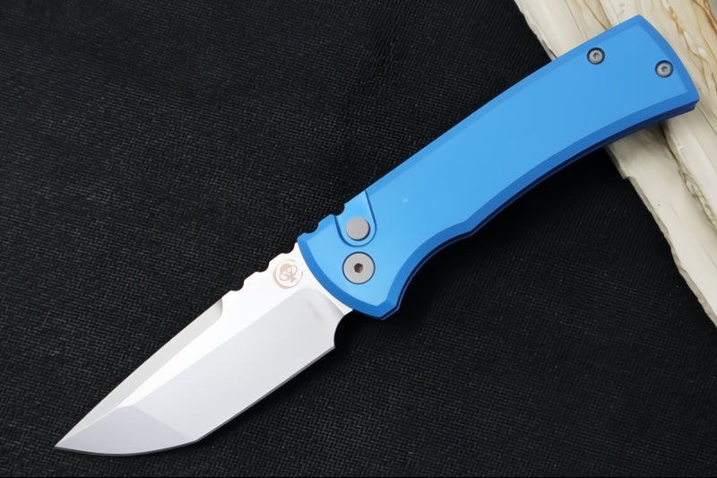 Chaves Knives Redencion Auto -Blue Anodized Aluminum Handle / Stonewashed Finish / Tanto Blade / CPM-S35VN Steel