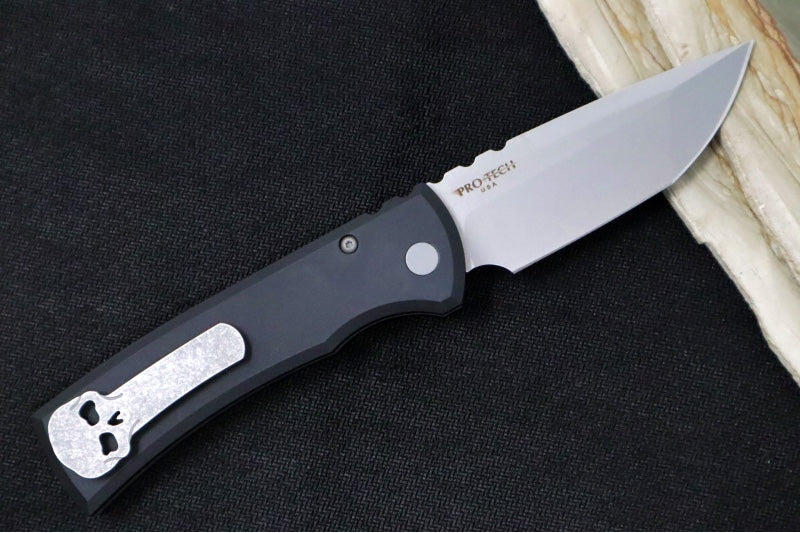 Chaves Knives Redencion Auto -Black Anodized Aluminum Handle / Stonewashed Finish / Tanto Blade / CPM-S35VN Steel