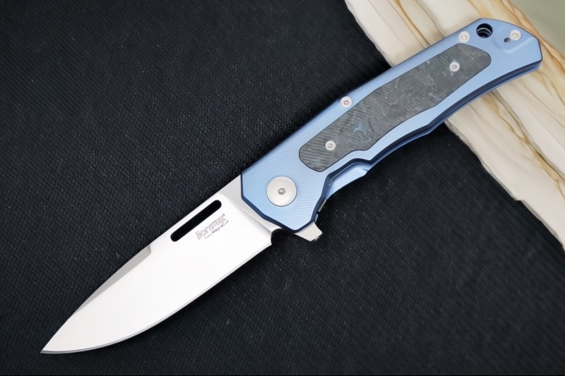 Lionsteel Q4ttro Flipper - Drop Point Blade / CPM-Magnacut Steel / Blue Anodized Titanium Handle with Fat Carbon Fiber Inlays Q4 BL