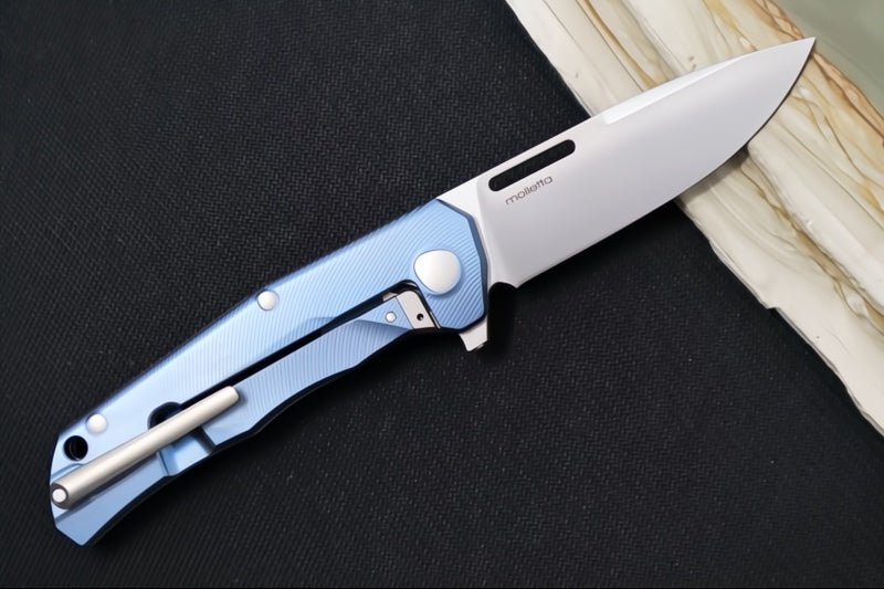 Lionsteel Q4ttro Flipper - Drop Point Blade / CPM-Magnacut Steel / Blue Anodized Titanium Handle with Fat Carbon Fiber Inlays Q4 BL