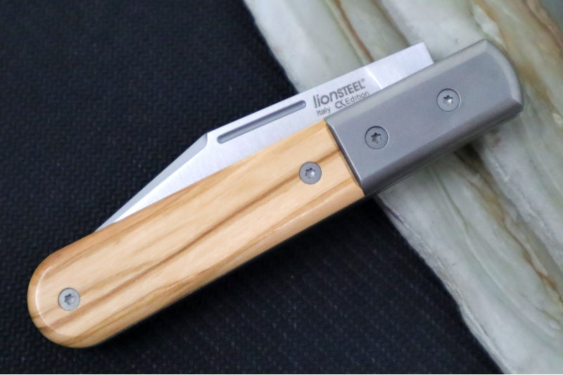 Lionsteel Barlow Slipjoint - Olive Wood Handle / M390 Steel / Clip Point Blade / Satin Finish CK0112UL