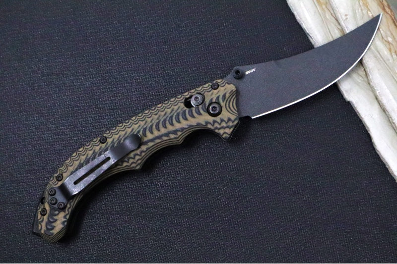 Benchmade Mini Bedlam 865BK-01 - CPM-S90V Steel / Graphite Black Cerakoted Scimitar Blade / Textured Black & Coyote Tan G-10 Handle