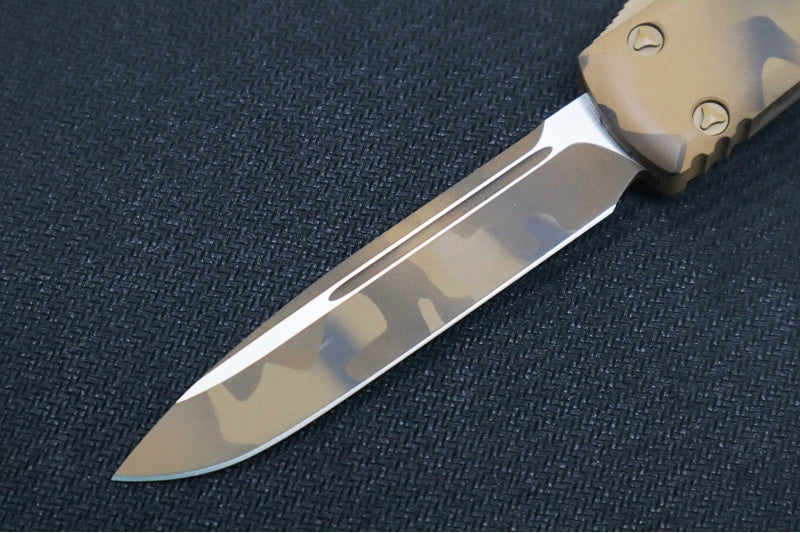 Microtech Ultratech Signature Series OTF - Single Edge Blade / Coyote Camo Finish / Coyote Camo Coated Handle 121-1CCS