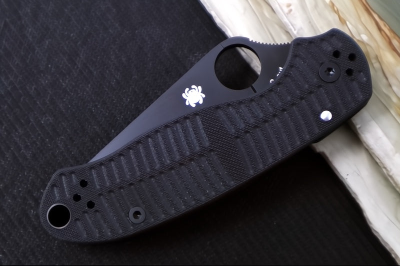 Spyderco Paramilitary 3 Salt Blackout - Black G-10 / CPM-Magnacut Steel / Black DLC Finish - C223GMCBKP - Northwest Knives