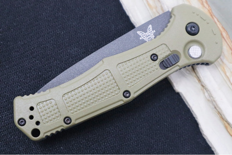 Benchmade 9071SBK-1 Claymore - Black D2 Tanto Combo Blade / Ranger Green Grivory Handle