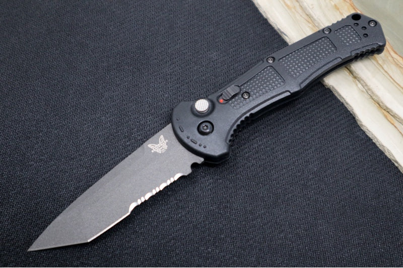 Benchmade 9071SBK Claymore - Black D2 Tanto Combo Blade / Black Grivory Handle
