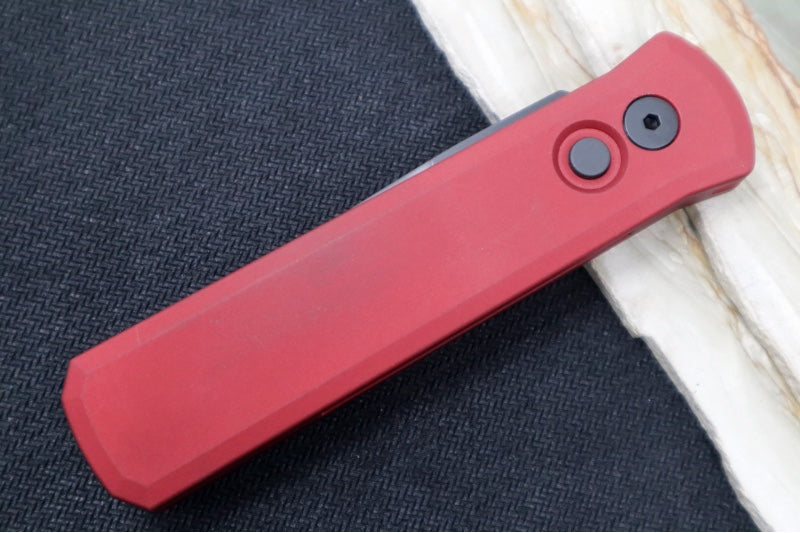 Pro Tech Godson Auto - Red Anodized Aluminum Handle / CPM-154 Blade / Black DLC Finish 721-RED