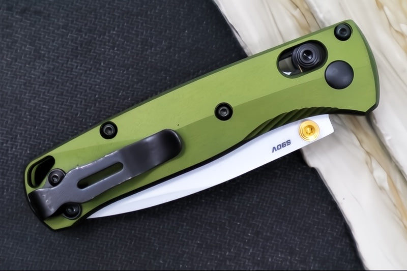 Benchmade 533SL-10 Mini Bugout Manual Folder - Drop Point Blade / CPM-S90V Steel / Crushed Silver Cerakote Finish / Woodland Green Anodized Aluminum Handle
