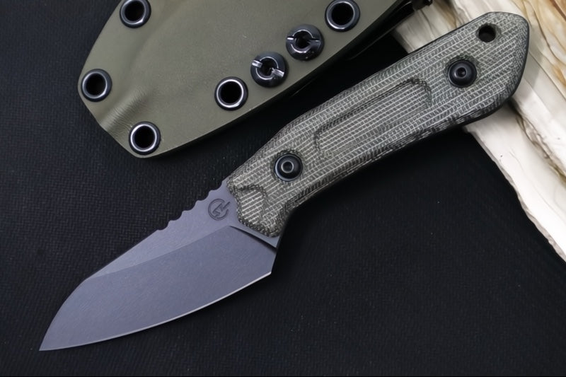 Schwarz Designs Overland Sport - Green Canvas Micarta Handle / CPM-Magnacut Blade / Black Cerakote Finish / OD Green Kydex Sheath