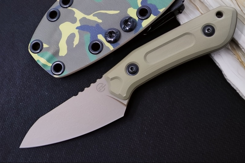 Schwarz Designs Overland Sport - OD Green G-10 Handle / CPM-Magnacut Blade / Coyote Tan Cerakote Finish / Woodland Green Kydex Sheath