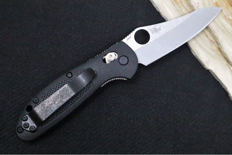 Benchmade 555-S30V Mini Griptilian - Satin Blade / Black Handle