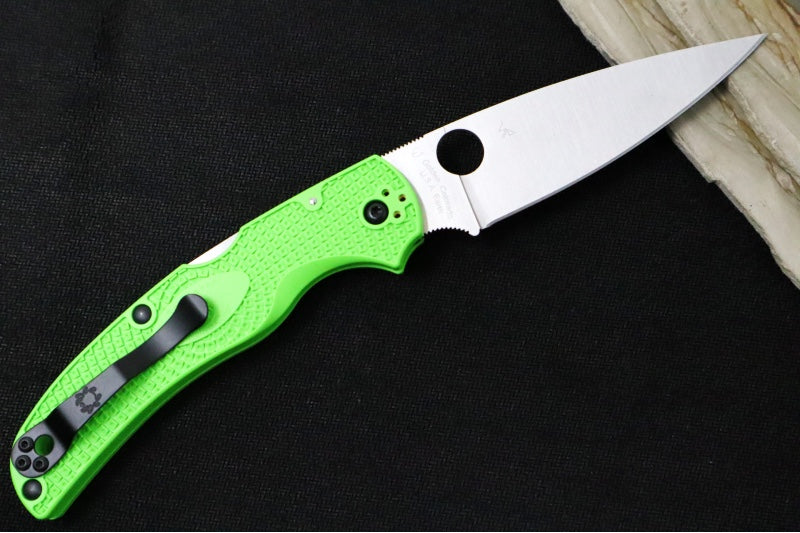 Spyderco Native Chief Salt - Drop Point Blade / Satin Finish / Green FRN Handle Scales / LC200N Steel C244PGR