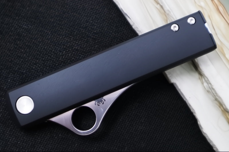 Spyderco Essenza - Black Anodized Aluminum Handle / N690co Steel / Satin Finish C272ALBK