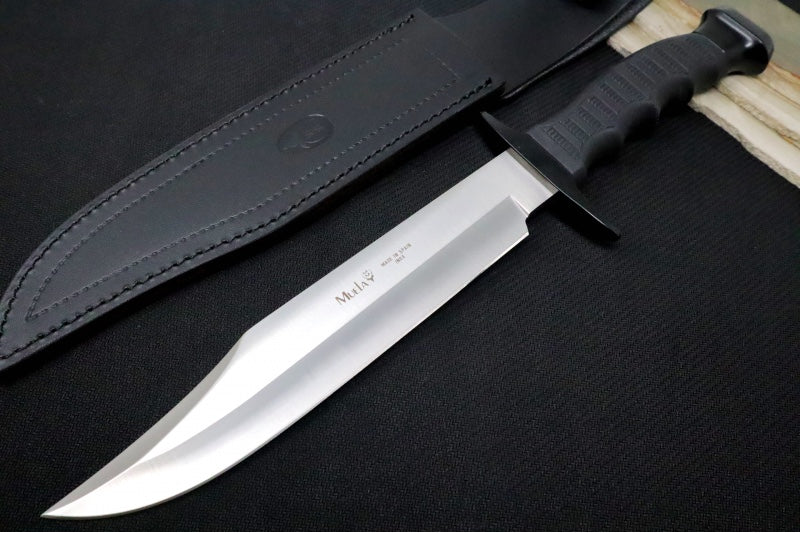 Muela Knives 95-221 Fixed Blade - Black Polymer Handle / X50CrMoV15 Stainless Blade / Leather Sheath