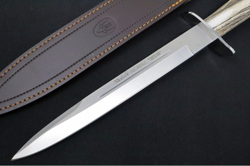 Muela Knives Alcaraz-26S Fixed Blade - Crown Stag Handle / X50CrMoV15 Stainless Blade / Leather Sheath
