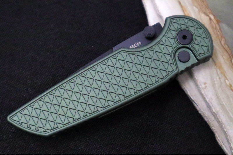 Pro Tech TR-3 Integrity - Drop Point / Black DLC Finish / CPM-S35VN Steel / "Relic" Green Textured Anodized Handle INT106-Green