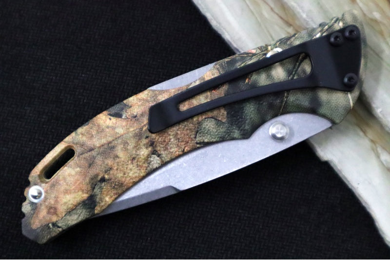 Buck Bantam 285 Folding Hunter - Clip Point Blade / Stainless Steel / Glass Reinforced Textured Nylon with Mossy Oak Country Camo Pattern 0285CMS24-B