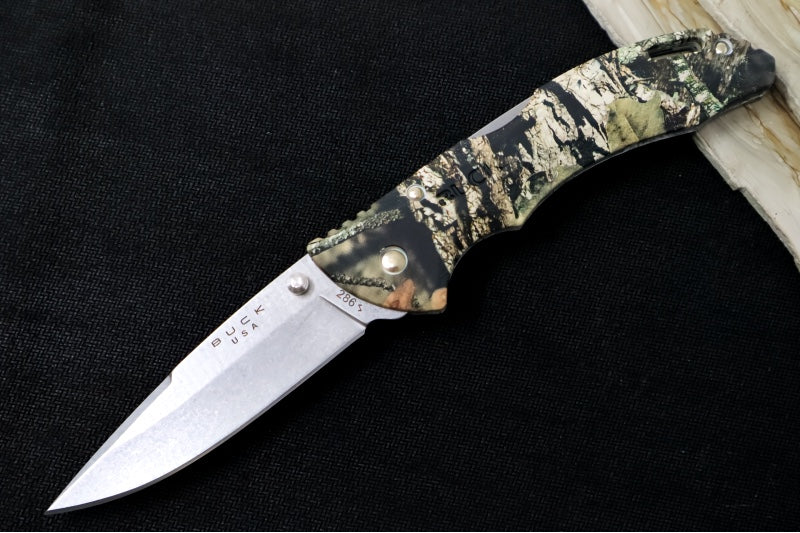 Buck Bantam 286 Folding Hunter - Clip Point Blade / Stainless Steel / Glass Reinforced Textured Nylon with Mossy Oak Country Camo Pattern 0286CMS24-B