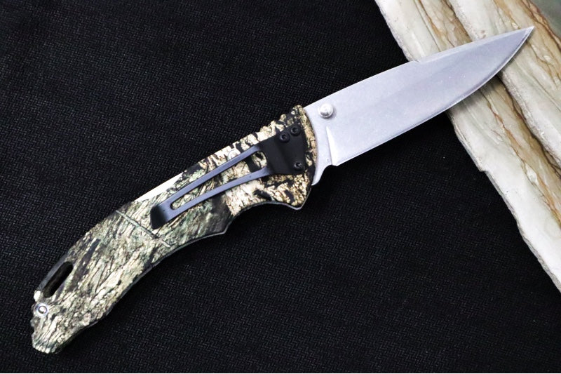 Buck Bantam 286 Folding Hunter - Clip Point Blade / Stainless Steel / Glass Reinforced Textured Nylon with Mossy Oak Country Camo Pattern 0286CMS24-B - Northwest Knives