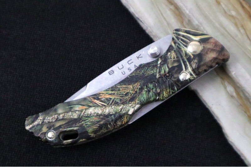 Buck Bantam 284 Folding Hunter - Clip Point Blade / Stainless Steel / Glass Reinforced Textured Nylon with Mossy Oak Country Camo Pattern 0284CMS24-B