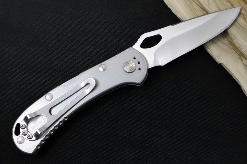Buck 722 Spitfire - Drop Point Blade / Stainless Steel / Silver Aluminum Handle 0722GYS1-B - Northwest Knives