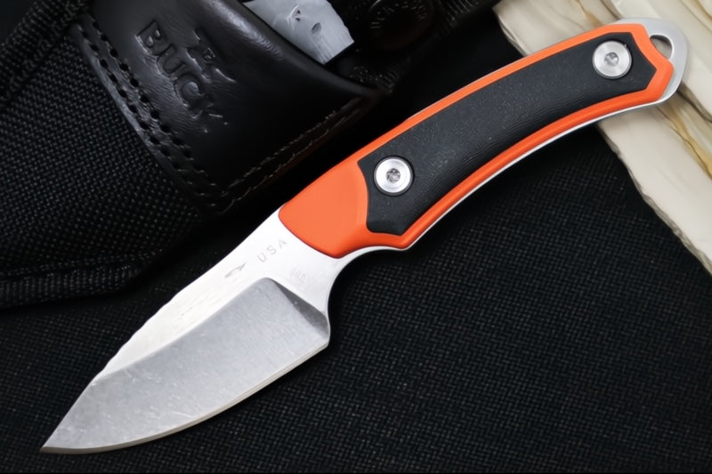 Buck 662  Alpha Scout - 420HC Steel / Glass Filled Nylon and Versaflex Handle / Black Polyester Sheath 0662ORS-B