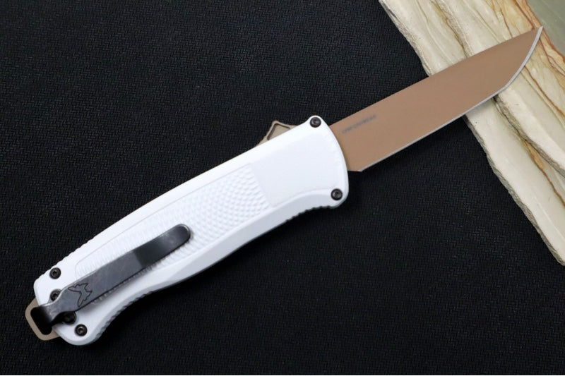 Benchmade 5370FE-02 Shootout OTF - Flat Earth Coated Blade / Tanto Style / Cool Grey CF-Elite Handle