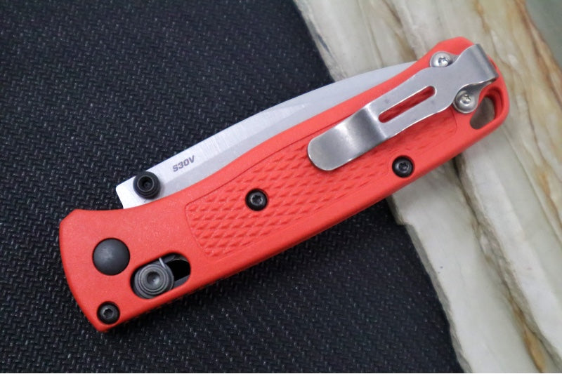 Benchmade 533-04 Mini Bugout - CPM-S30V Steel / Drop Point Blade / Mesa Red Grivory Handle