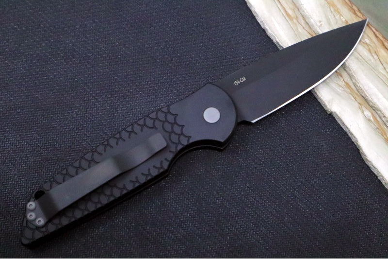 Pro Tech Tactical Response 3 Auto Military Issue - Black Anodized Aluminum Handle / Fish Scales Texture / Black Blade  Steel Safety TR-3-X1-M
