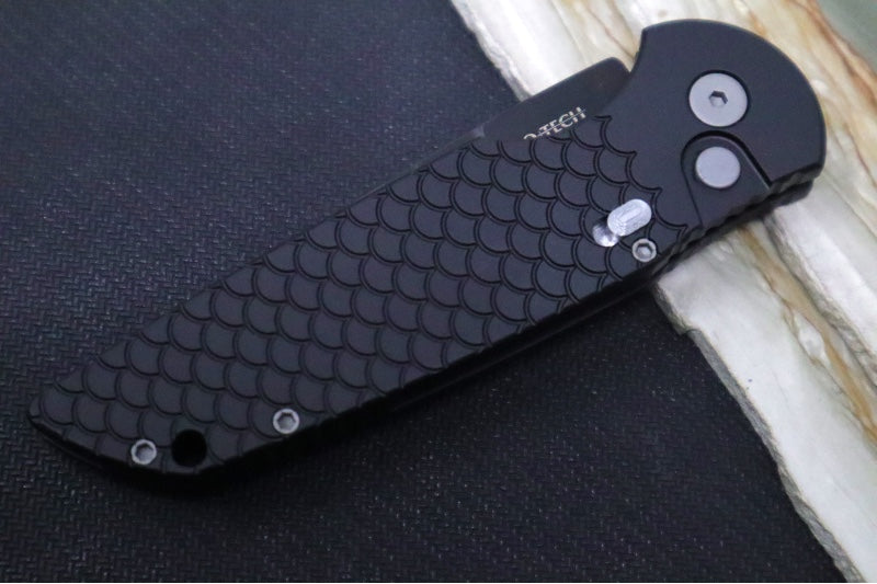 Pro Tech Tactical Response 3 Auto Military Issue - Black Anodized Aluminum Handle / Fish Scales Texture / Black Blade  Steel Safety TR-3-X1-M