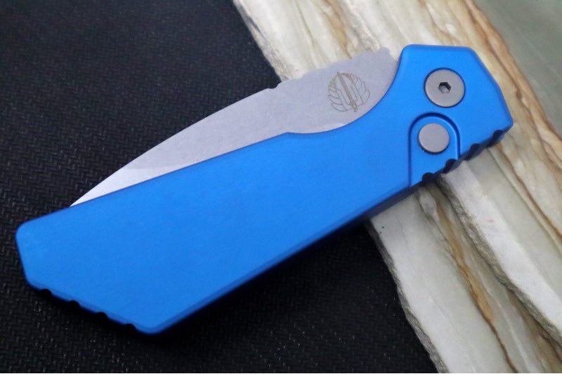 Pro Tech Strider PT+ Auto - Blue Anodized Aluminum Handle / Stonewash Finish / CPM-Magnacut Steel PT201-BLUE