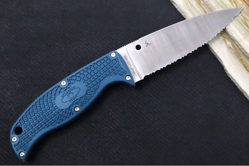 Spyderco Enuff 2 - K390 Steel / Drop Point Blade with Serrations / Blue FRN Handle FB31SBL2K390