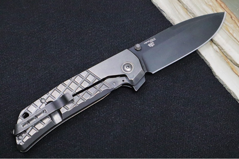 Maniago Knife Makers Maximo - Stonewashed Drop Point Blade / M390 Steel / Dark Stonewashed Titanium Handle