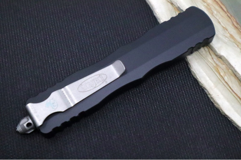 Microtech Dirac Delta OTF - ApocalyptiC Finish / Full Serrated Dagger Blade / Black Aluminum Handle 227-12AP