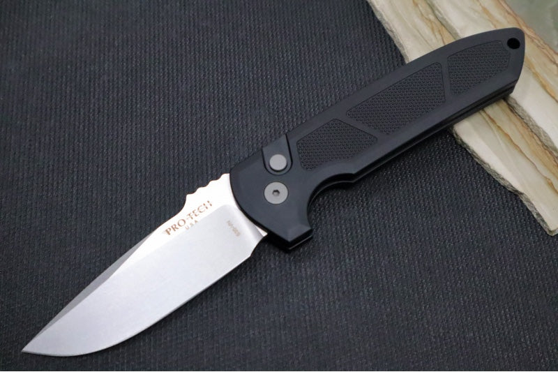 Pro Tech Rockeye Auto - Knurled Black Aluminum Handle / Stonewashed CPM-S35VN Blade LG305 - Northwest Knives