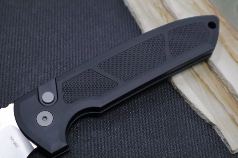 Pro Tech Rockeye Auto - Knurled Black Aluminum Handle / Stonewashed CPM-S35VN Blade LG305