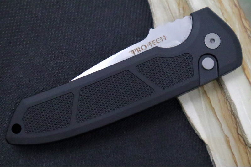 Pro Tech Rockeye Auto - Knurled Black Aluminum Handle / Stonewashed CPM-S35VN Blade LG305 - Northwest Knives