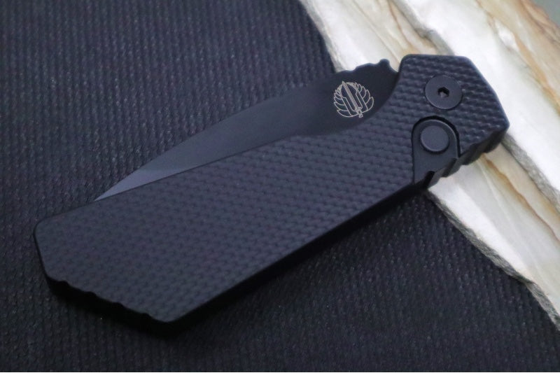 Pro Tech Strider PT+ Auto - Textured Black Anodized Aluminum Handle / Black DLC Finish / Magnacut Steel PT207 - Northwest Knives