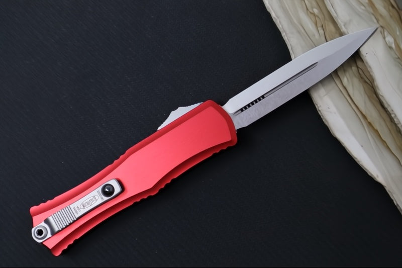 Microtech Mini Hera II OTF - Dagger Blade / Stonewash Finish / Red Anodized Aluminum Handle 1702M-10RD