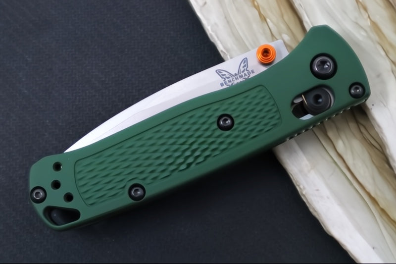 Benchmade 533 Mini Bugout Custom - Satin Finish / Drop Point Blade / CPM-S30V Steel / "Highland Green" Cerakoted Grivory Handle