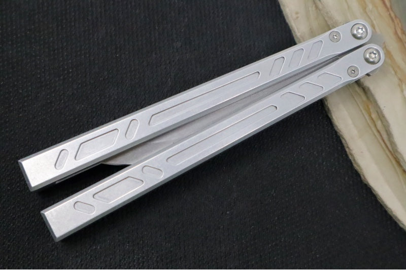 Bladerunner Systems Barebones Channel - Bayonet Blade / 154CM Steel / Silver Anodized Aluminum Handle BRS011