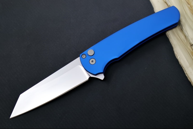 Pro Tech Malibu - Reverse Tanto Blade / Stonewash Finish / CPM-Magnacut Steel / Blue Aluminum Handle 5401-BLUE